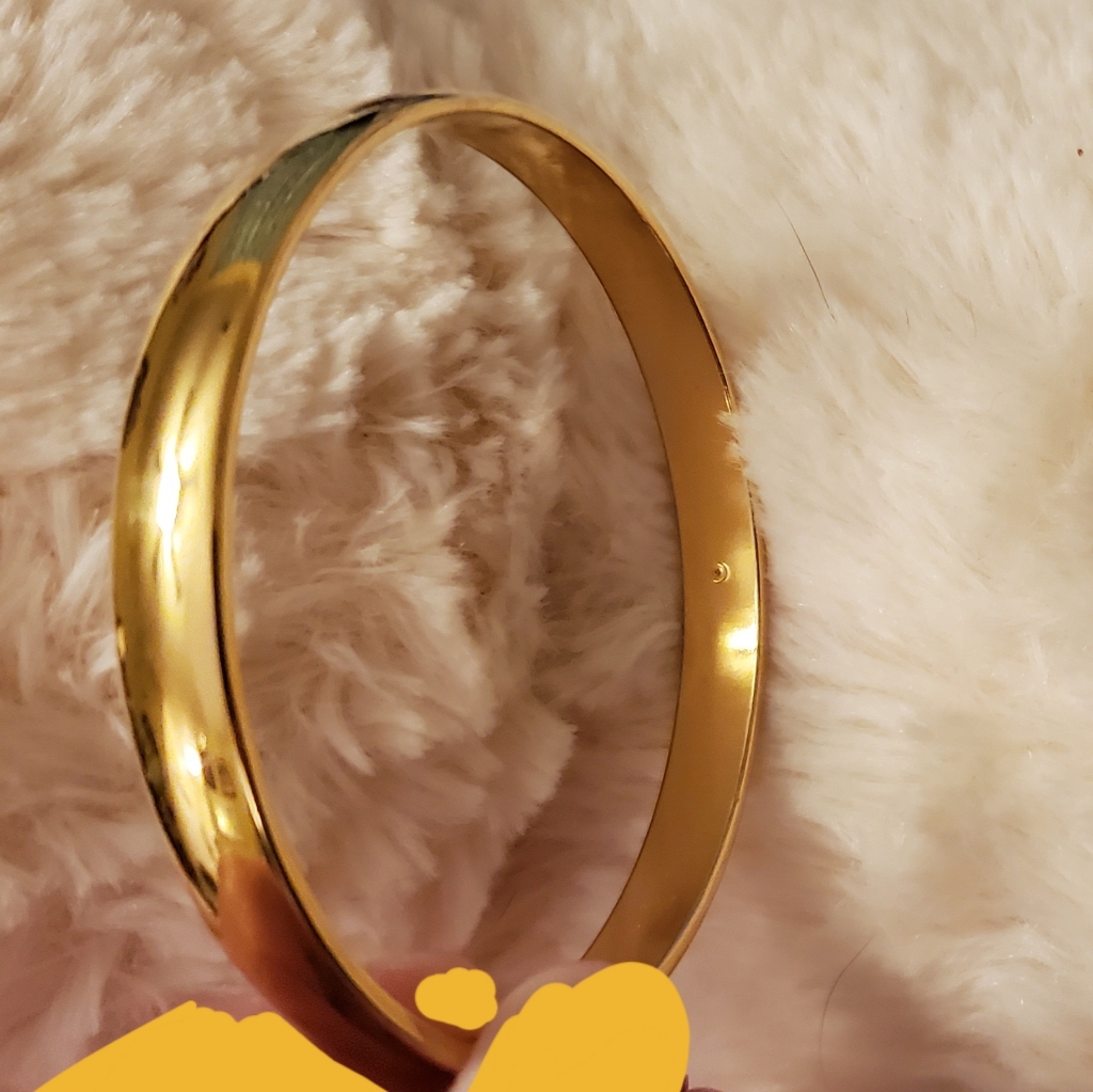 3 Bracelets,
